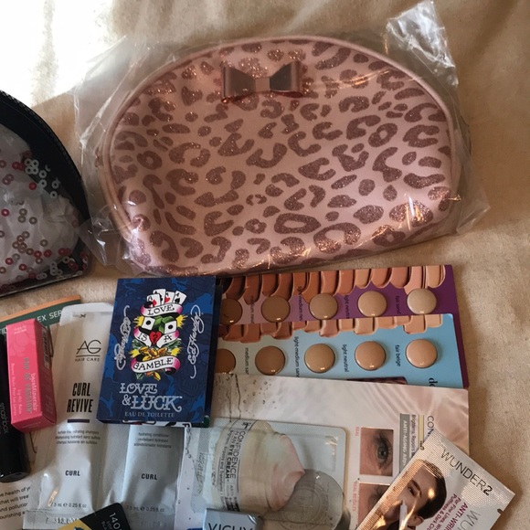 Free Gift with Purchase - Picture 7 of 7